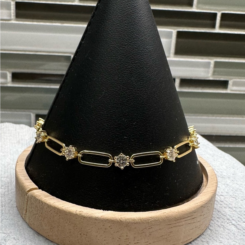 Paperclip moissanite bracelet